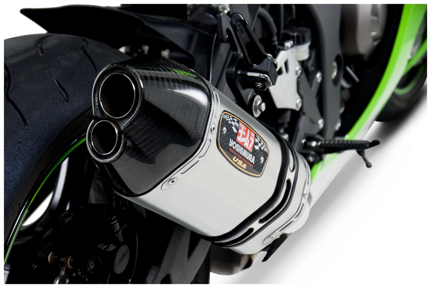 Yoshimura R77D Slip-On Exhaust - Image 4