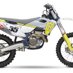 Yoshimura RS-12 Exhaust System